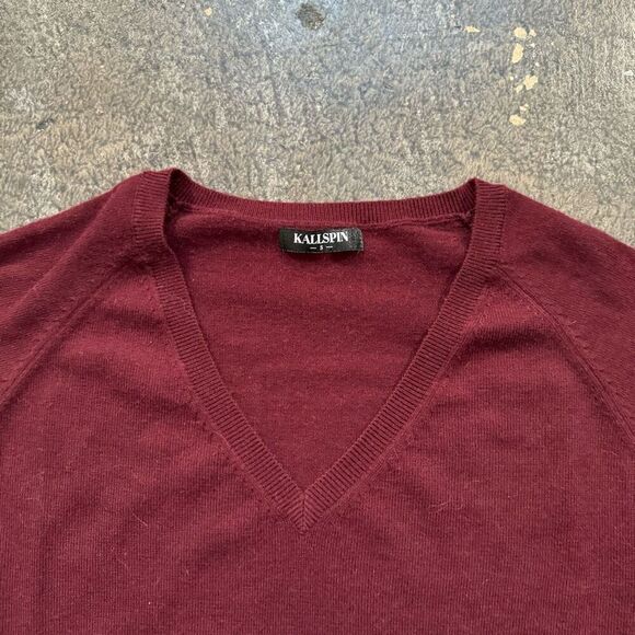 Kallspin Red V-Neck Cashmere Wool Blend Sweater Adult Size Small Preppy Winter - Picture 2 of 8